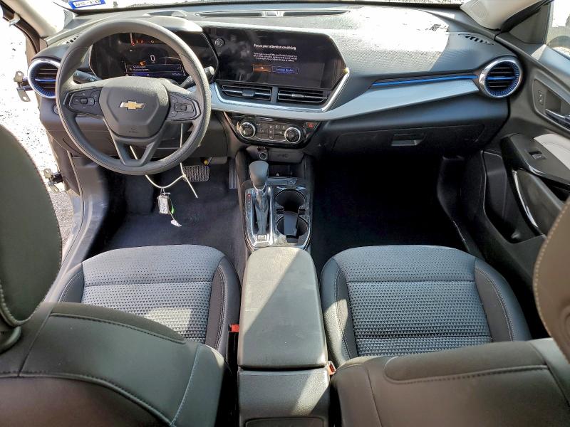 Фото 8 - CHEVROLET TRAX