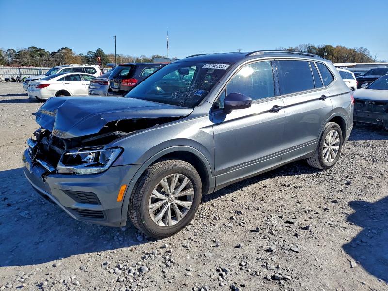 Фото 1 - VOLKSWAGEN TIGUAN