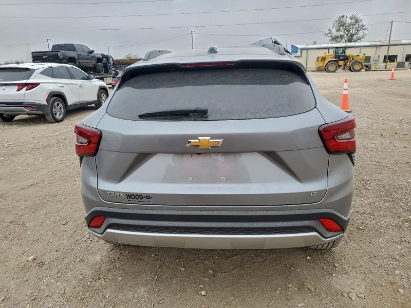 Фото 6 - CHEVROLET TRAX