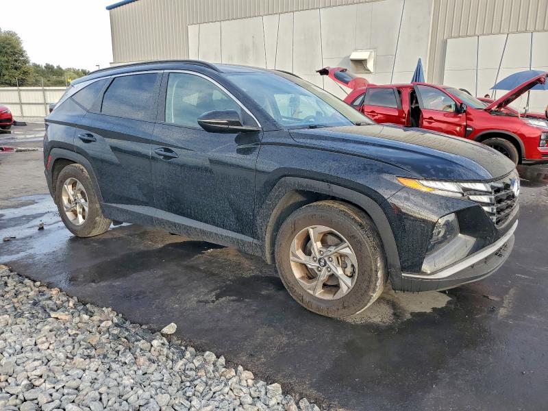 Фото 4 - HYUNDAI TUCSON