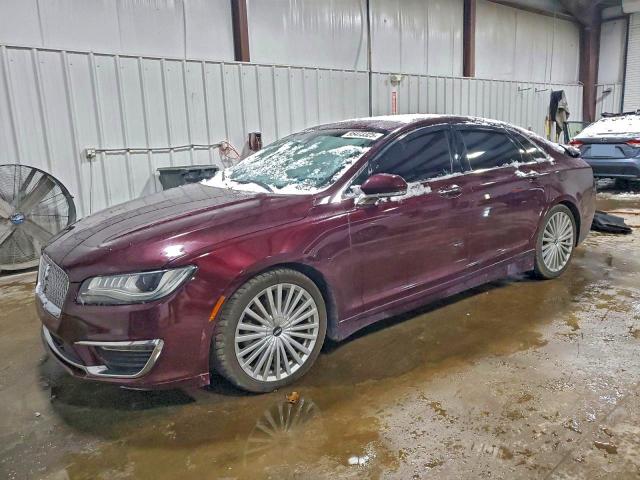 Фото 1 - LINCOLN MKZ