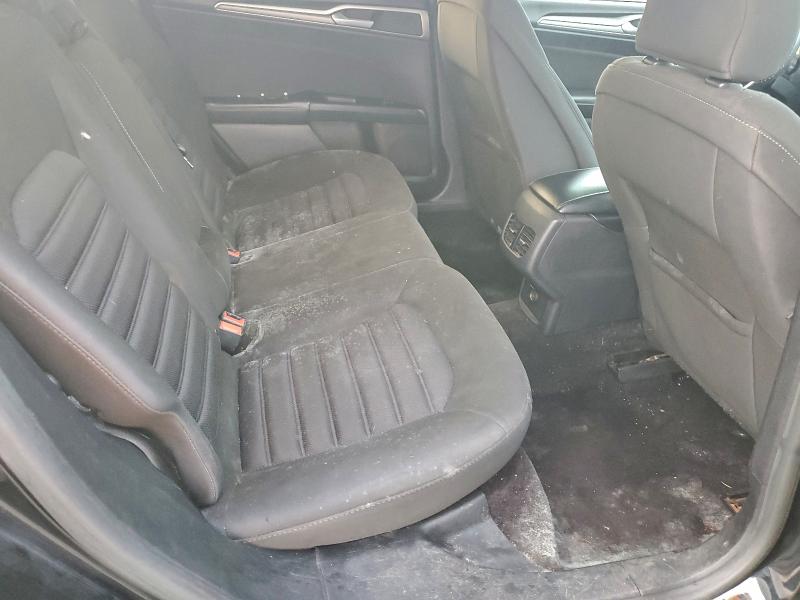 Фото 10 - FORD FUSION