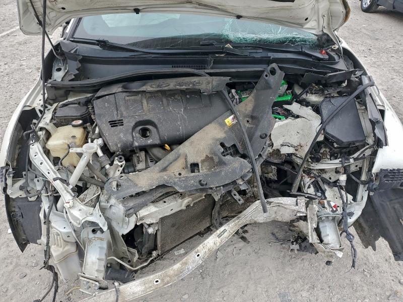 Фото 12 - TOYOTA C-HR