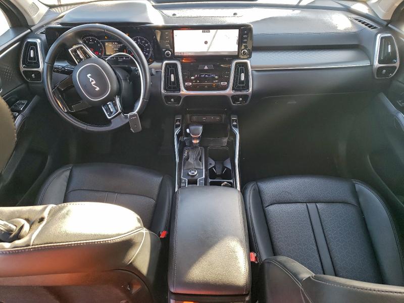 Фото 8 - KIA SORENTO