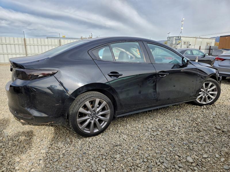 Фото 3 - MAZDA 3