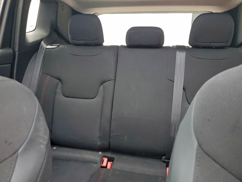 Фото 10 - JEEP RENEGADE