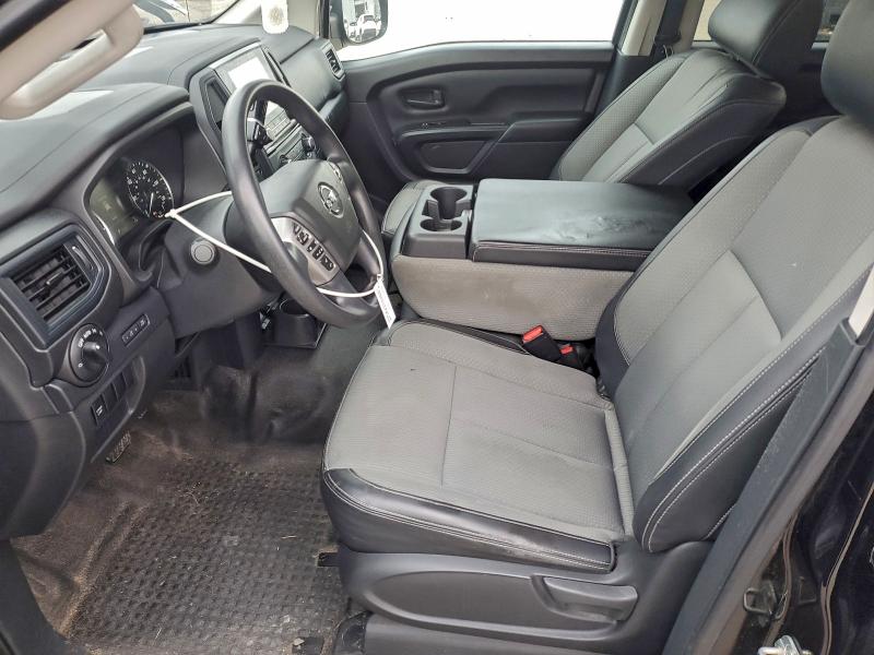 Фото 7 - NISSAN TITAN