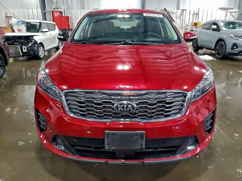 Фото 5 - KIA SORENTO