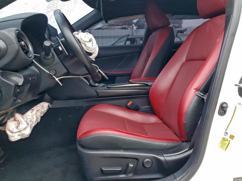 Фото 7 - LEXUS IS