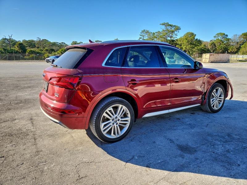 Фото 3 - AUDI Q5