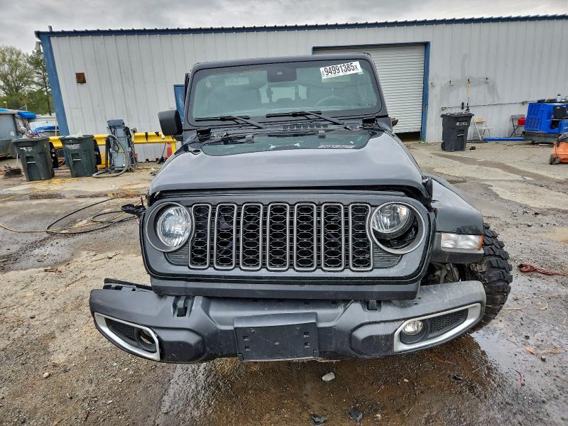 Фото 5 - JEEP GLADIATOR