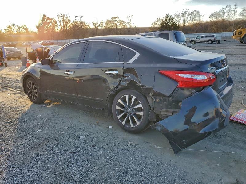 Фото 2 - NISSAN ALTIMA