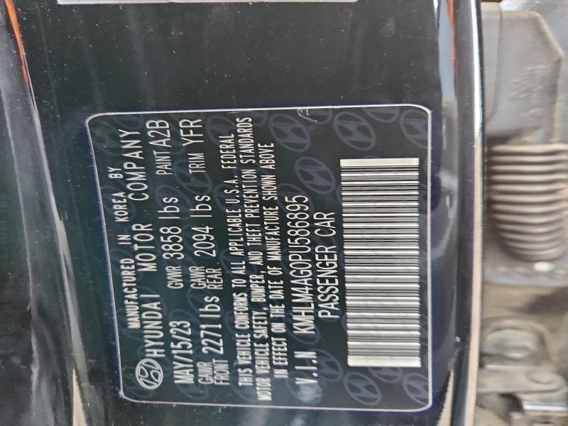 Фото 12 - HYUNDAI ELANTRA