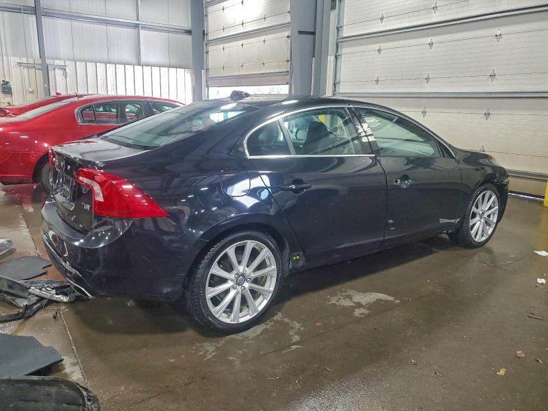 Фото 3 - VOLVO S60