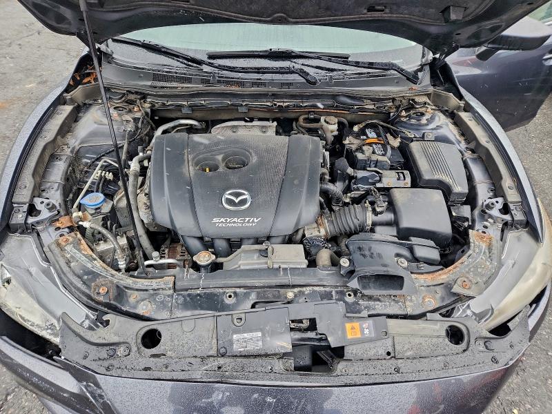 Фото 11 - MAZDA 6