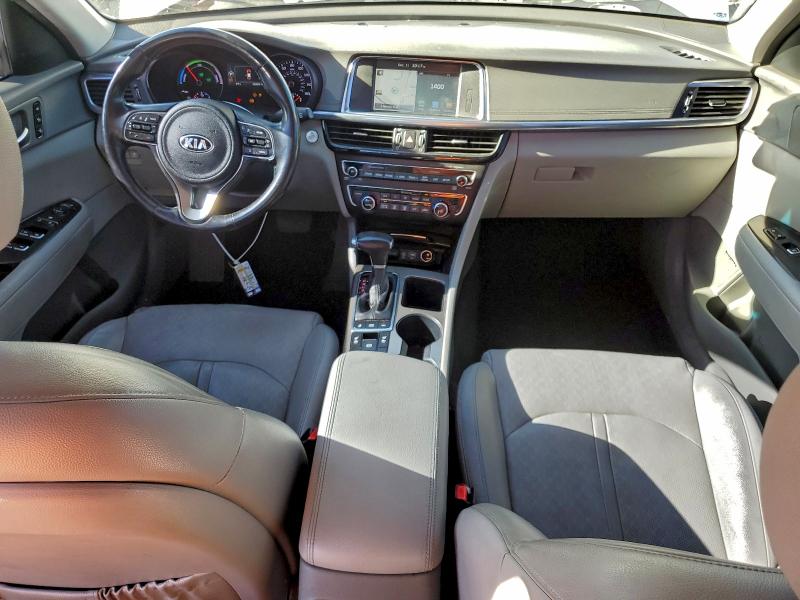 Фото 8 - KIA OPTIMA