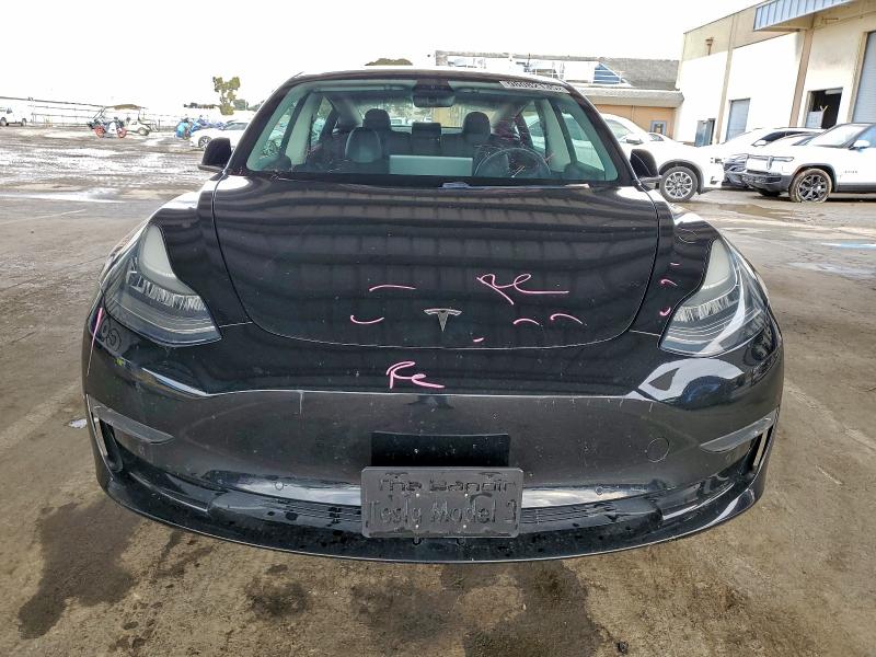 Фото 5 - TESLA MODEL 3