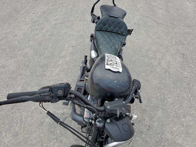 HARLEY-DAVIDSON XL1200 NIG 2012