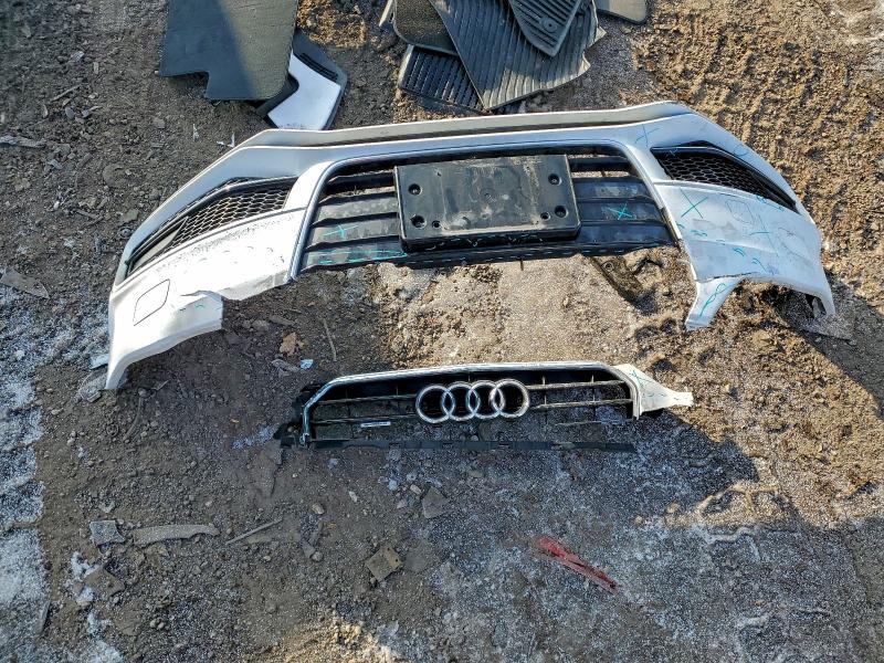 Фото 12 - AUDI A4