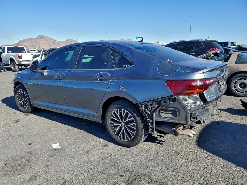 Фото 2 - VOLKSWAGEN JETTA