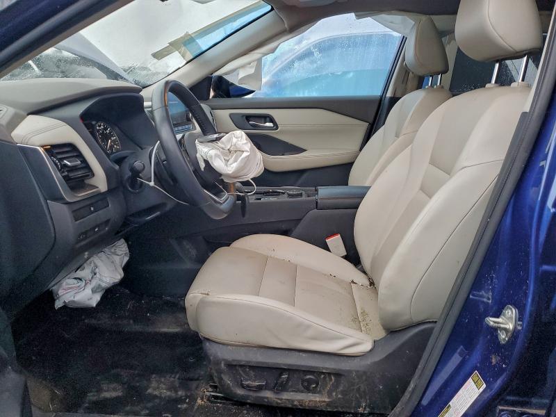 Фото 7 - NISSAN ROGUE