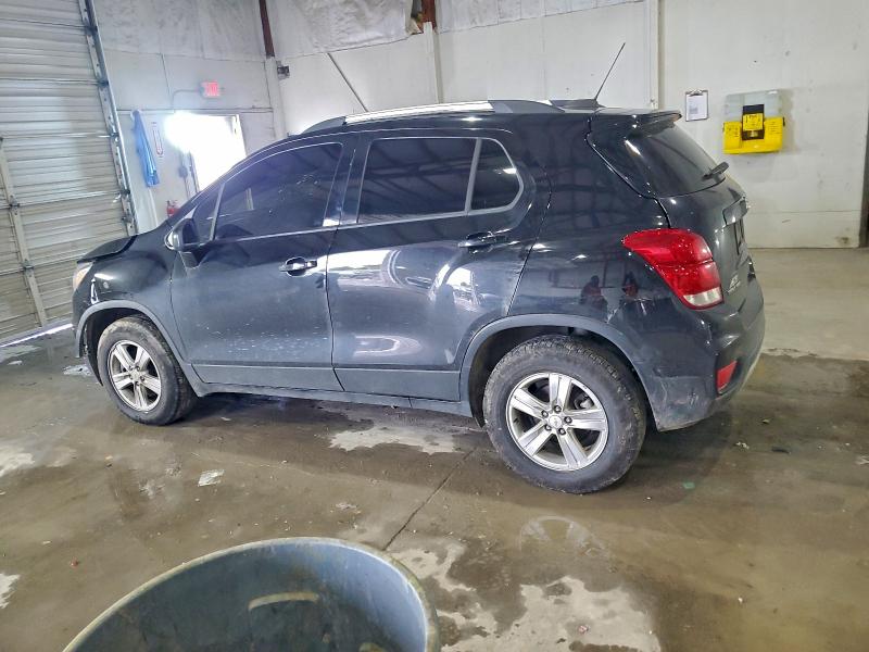 Фото 2 - CHEVROLET TRAX