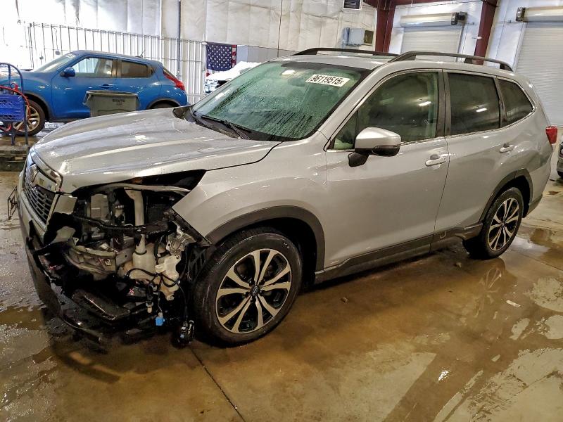 Фото 1 - SUBARU FORESTER