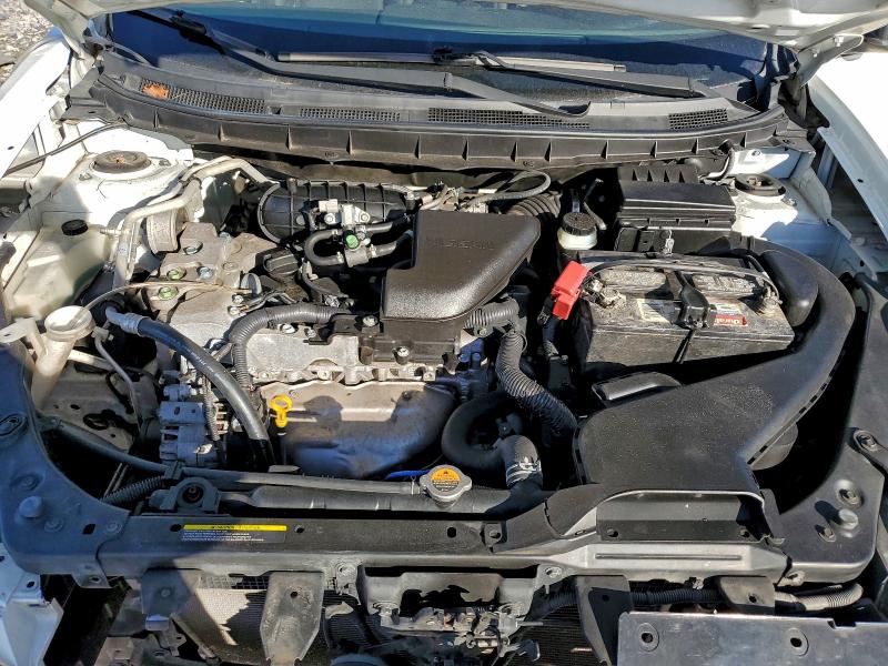 Фото 12 - NISSAN ROGUE