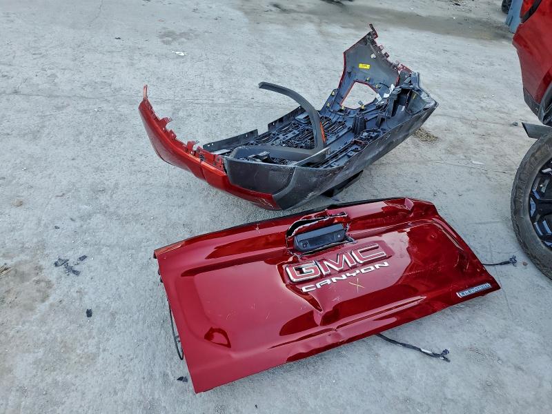 Фото 12 - GMC CANYON