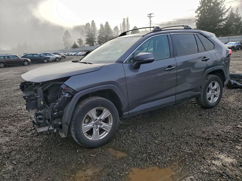 Фото 1 - TOYOTA RAV4