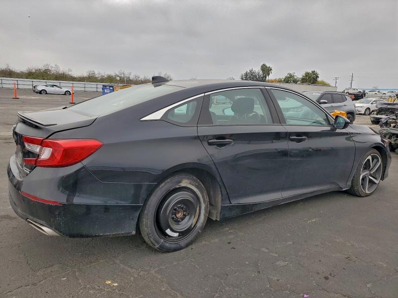 Фото 3 - HONDA ACCORD