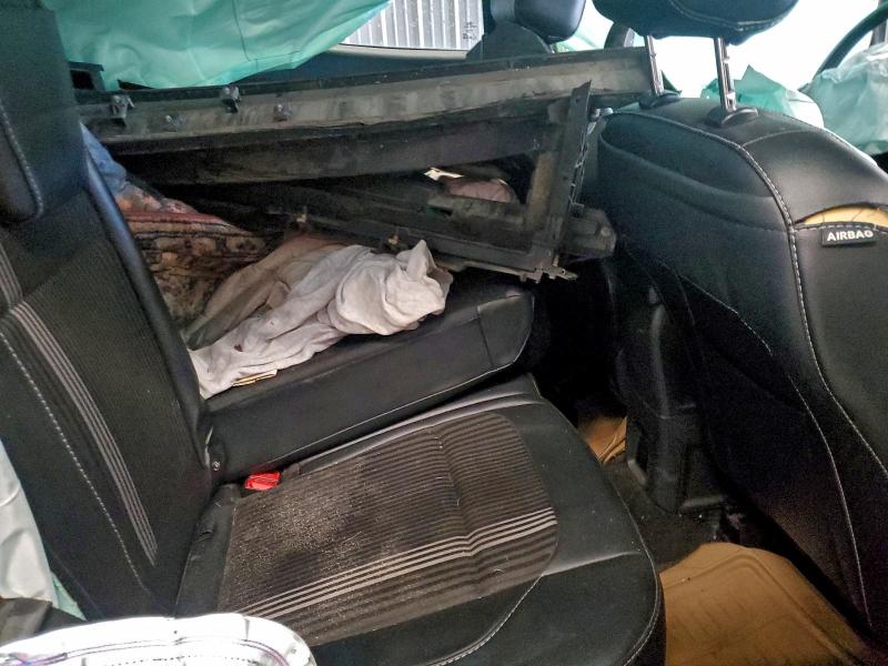 Фото 11 - FORD ECOSPORT