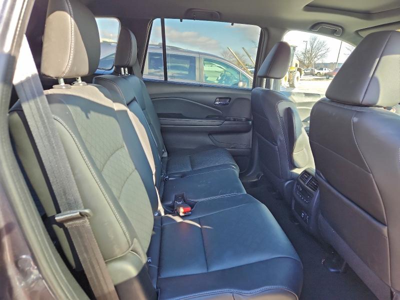 Фото 11 - HONDA PASSPORT