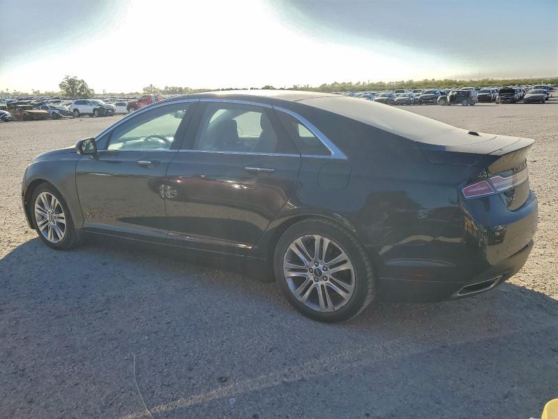 Фото 2 - LINCOLN MKZ