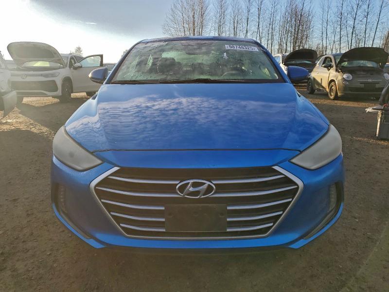 Фото 5 - HYUNDAI ELANTRA