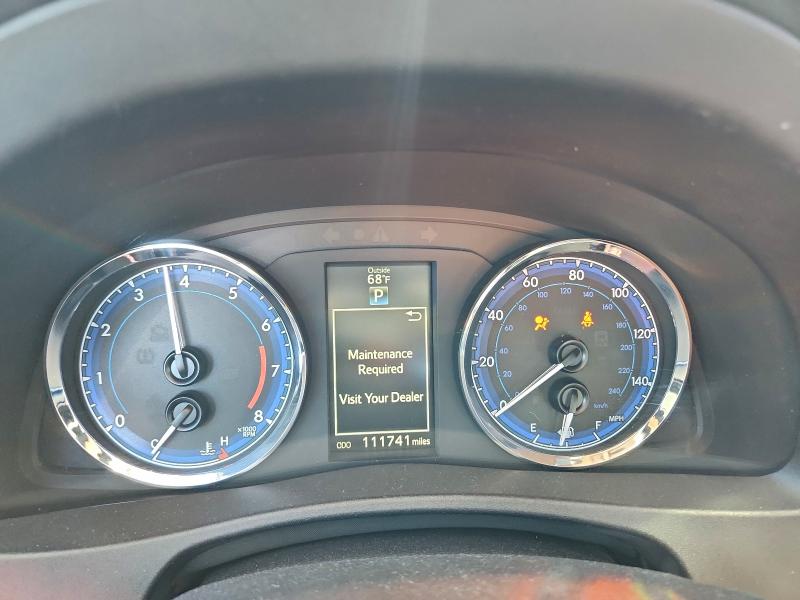 Фото 9 - TOYOTA COROLLA