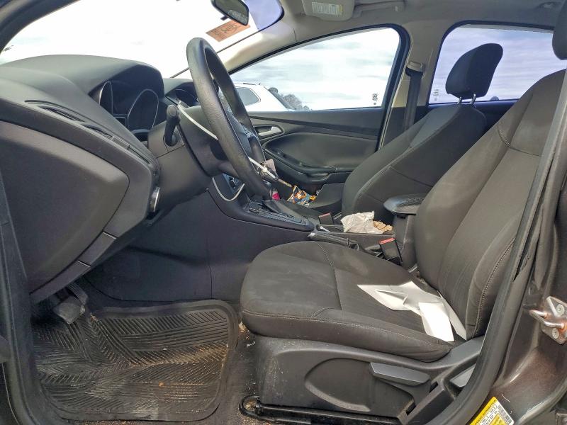 Фото 7 - FORD FOCUS