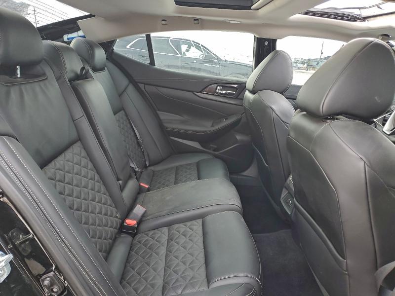 Фото 10 - NISSAN MAXIMA