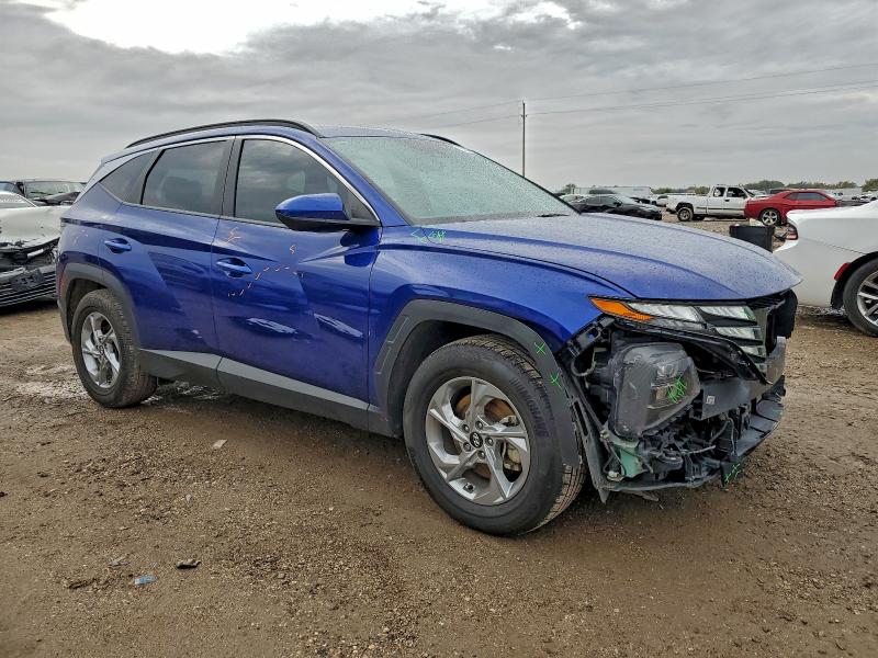 Фото 4 - HYUNDAI TUCSON