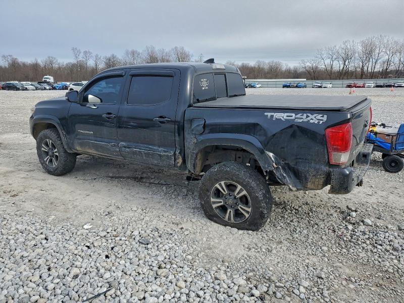 Фото 2 - TOYOTA TACOMA