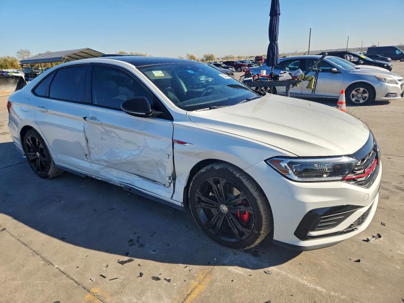 Фото 4 - VOLKSWAGEN JETTA