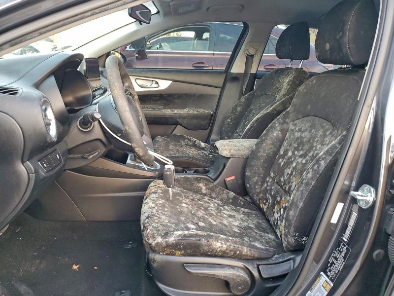 Фото 7 - KIA FORTE