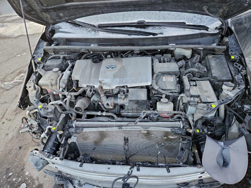 Фото 11 - TOYOTA PRIUS