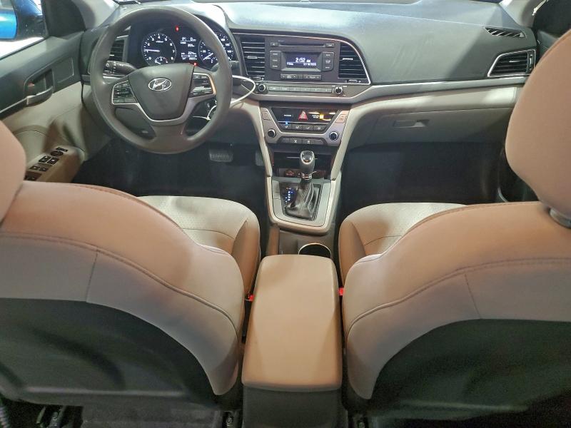 Фото 8 - HYUNDAI ELANTRA