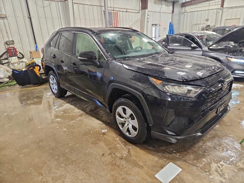 Фото 4 - TOYOTA RAV4