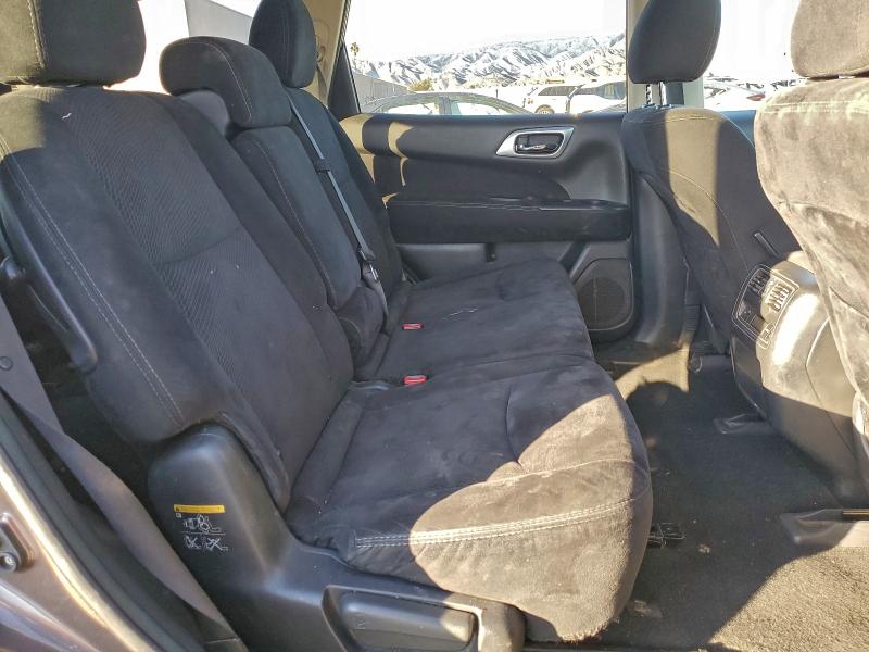 Фото 11 - NISSAN PATHFINDER