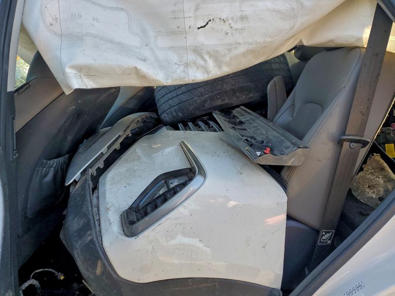 Фото 11 - HYUNDAI SANTA FE