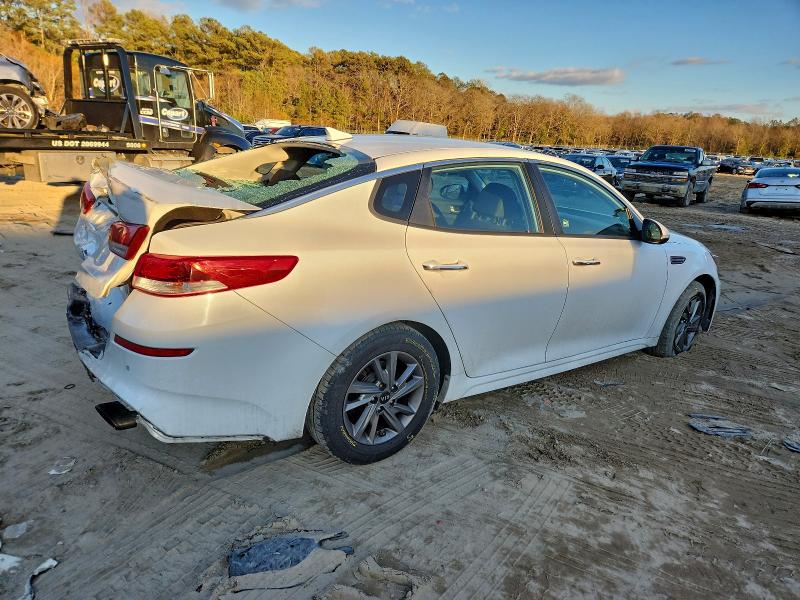 Фото 3 - KIA OPTIMA