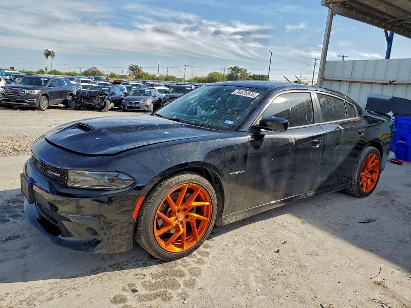 Фото 1 - DODGE CHARGER