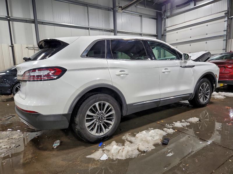 Фото 3 - LINCOLN NAUTILUS